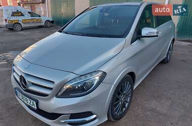 Хэтчбек Mercedes-Benz B-Class 2016 в Каменец-Подольском