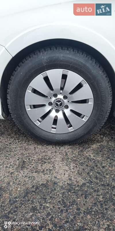 Хетчбек Mercedes-Benz B-Class 2017 в Харкові фото 19 Хетчбек Mercedes-Benz B-Class 2017 в Харкові