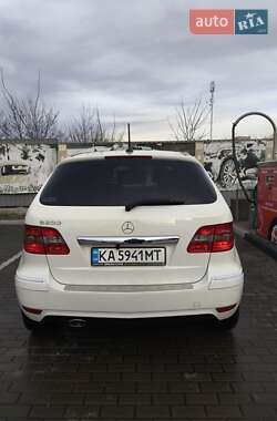 Хэтчбек Mercedes-Benz B-Class 2011 в Киеве