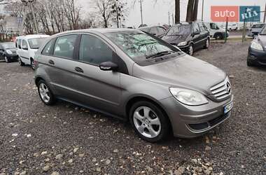 Хэтчбек Mercedes-Benz B-Class 2007 в 