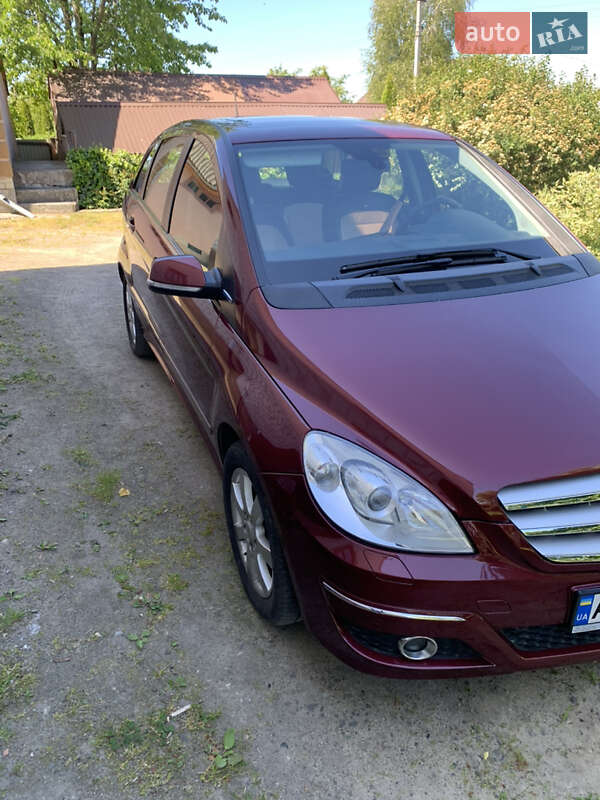 Mercedes-Benz B-Class 2009