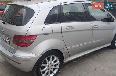 Хэтчбек Mercedes-Benz B-Class 2007 в 