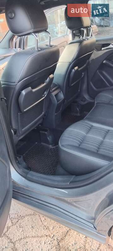 Хэтчбек Mercedes-Benz B-Class 2013 в Черновцах