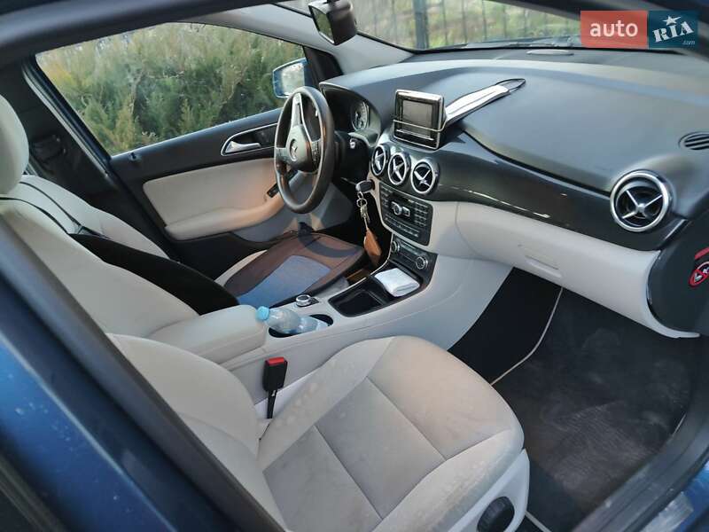 Хэтчбек Mercedes-Benz B-Class 2012 в Кременце