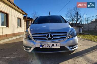 Хетчбек Mercedes-Benz B-Class 2014 в Снятині