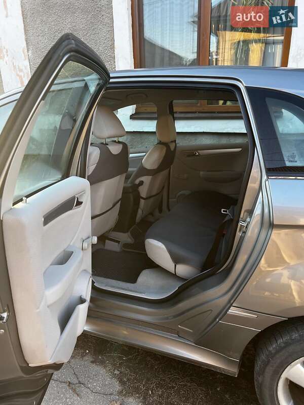 Хэтчбек Mercedes-Benz B-Class 2005 в Хусте