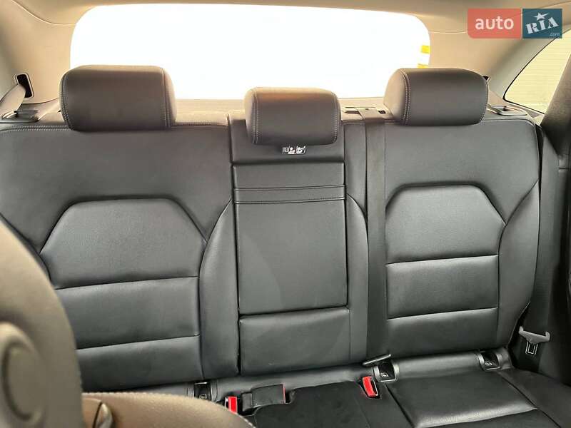 Хетчбек Mercedes-Benz B-Class 2016 в Житомирі