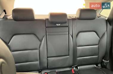 Хэтчбек Mercedes-Benz B-Class 2016 в 