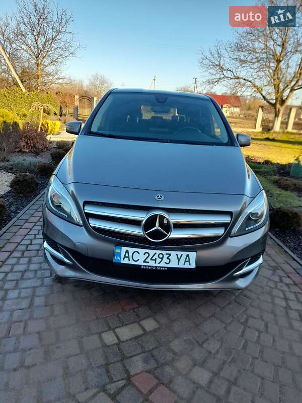 Mercedes-Benz B-Class 2017