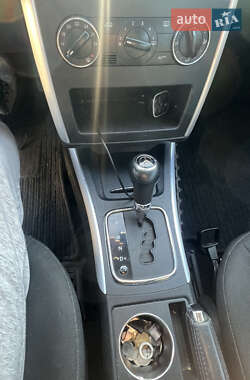 Хэтчбек Mercedes-Benz B-Class 2006 в 