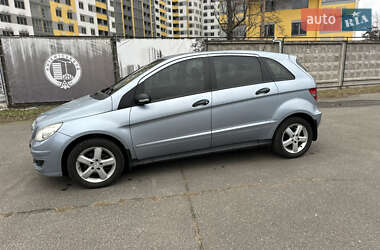 Хэтчбек Mercedes-Benz B-Class 2006 в 