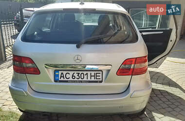 Хэтчбек Mercedes-Benz B-Class 2006 в 