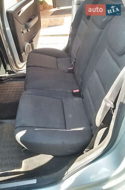 Хэтчбек Mercedes-Benz B-Class 2006 в 