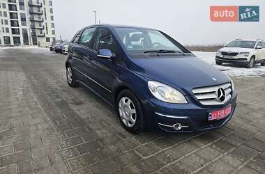 Хэтчбек Mercedes-Benz B-Class 2011 в Ровно