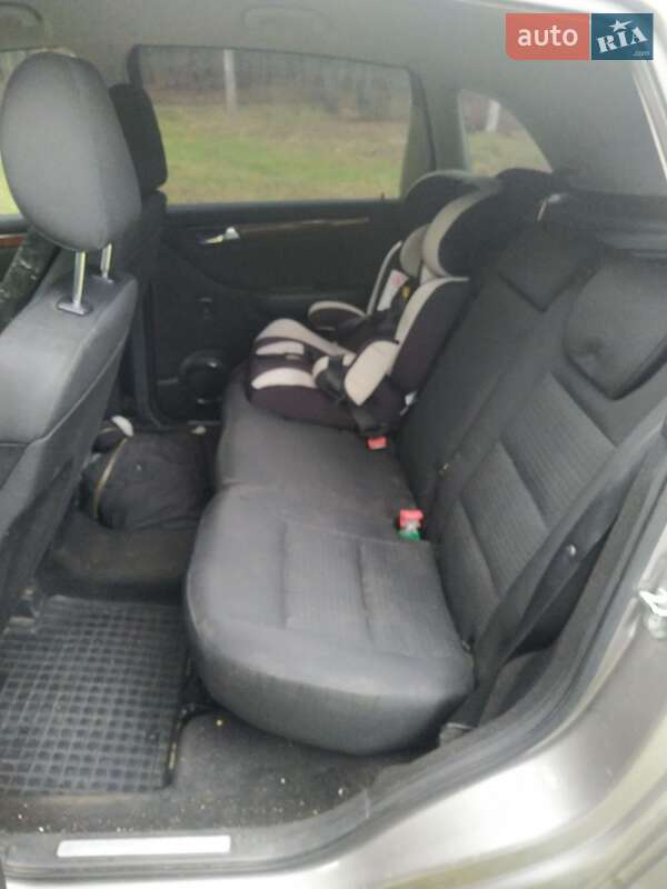 Хэтчбек Mercedes-Benz B-Class 2006 в Киеве
