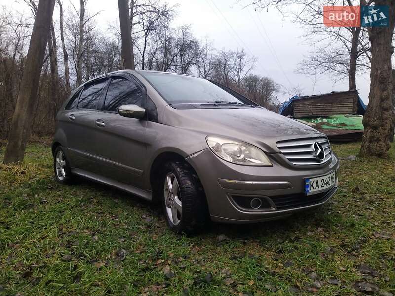 Хэтчбек Mercedes-Benz B-Class 2006 в Киеве