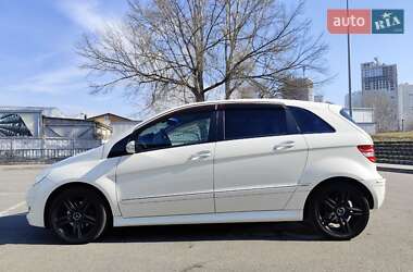 Хэтчбек Mercedes-Benz B-Class 2007 в 