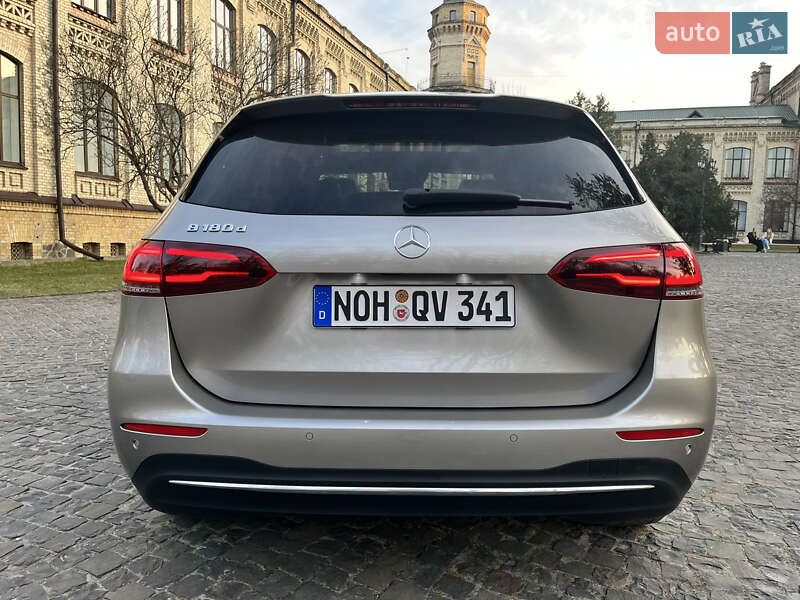 Хетчбек Mercedes-Benz B-Class 2019 в Києві