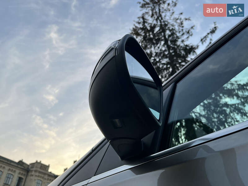 Хетчбек Mercedes-Benz B-Class 2019 в Києві