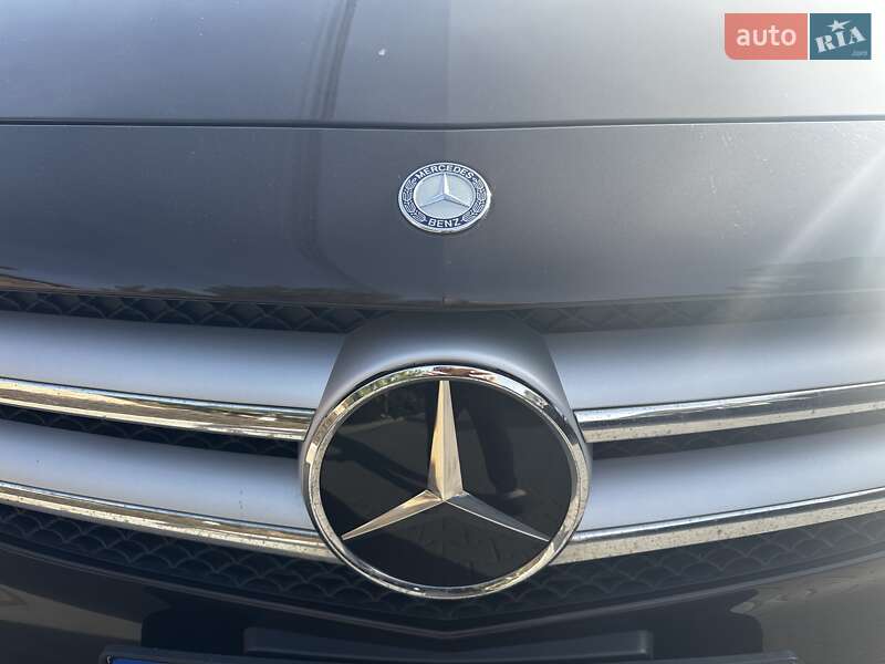 Хэтчбек Mercedes-Benz B-Class 2016 в Киеве