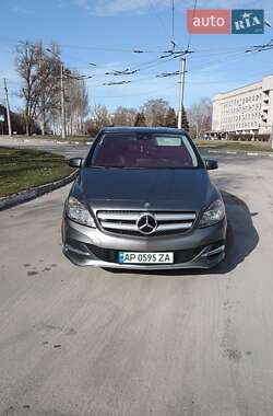 Хэтчбек Mercedes-Benz B-Class 2015 в Запорожье