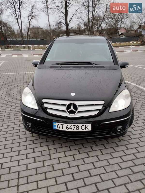 Хэтчбек Mercedes-Benz B-Class 2006 в 