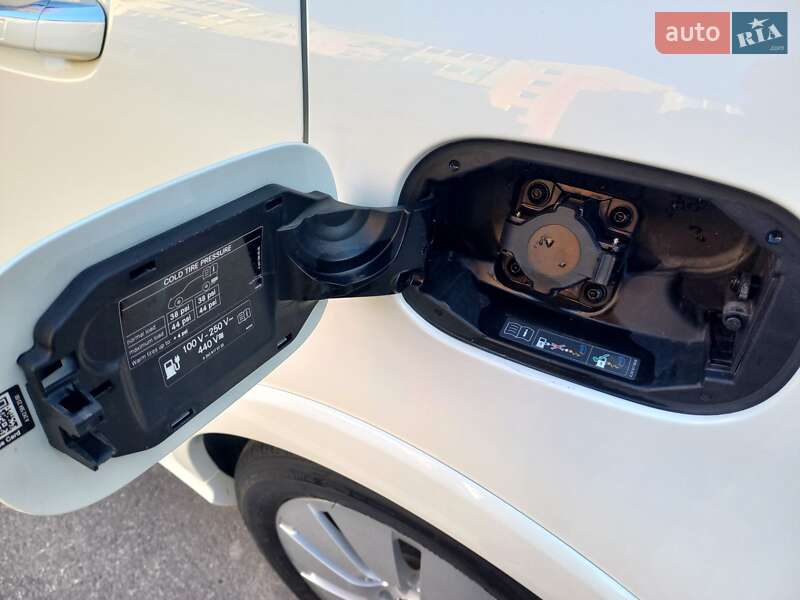 Хэтчбек Mercedes-Benz B-Class 2017 в Виннице фото 41 Хэтчбек Mercedes-Benz B-Class 2017 в Виннице