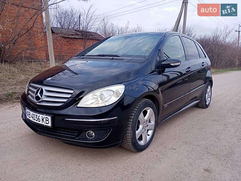 Хэтчбек Mercedes-Benz B-Class 2006 в 