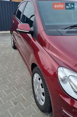Хетчбек Mercedes-Benz B-Class 2009 в 