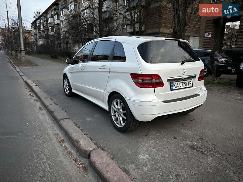 Хэтчбек Mercedes-Benz B-Class 2008 в Киеве