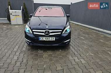 Хэтчбек Mercedes-Benz B-Class 2016 в 