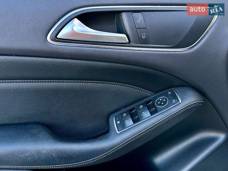Хетчбек Mercedes-Benz B-Class 2016 в Львові