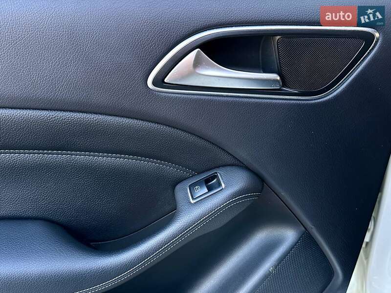 Хетчбек Mercedes-Benz B-Class 2016 в Львові