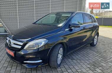 Хэтчбек Mercedes-Benz B-Class 2015 в 