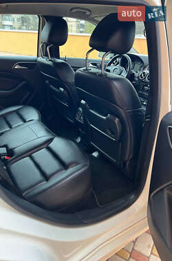 Хэтчбек Mercedes-Benz B-Class 2014 в 