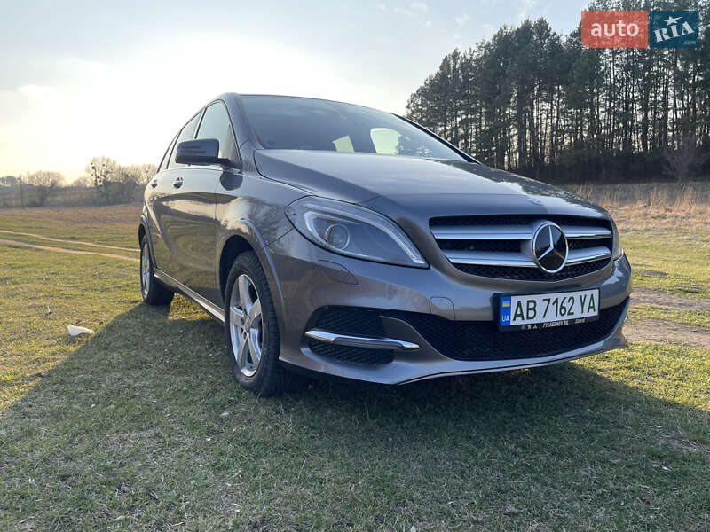 Хэтчбек Mercedes-Benz B-Class 2016 в Виннице
