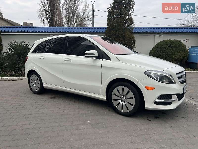 Хэтчбек Mercedes-Benz B-Class 2015 в Одессе