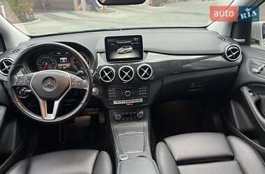 Хетчбек Mercedes-Benz B-Class 2015 в 
