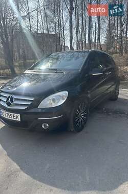 Хэтчбек Mercedes-Benz B-Class 2009 в 