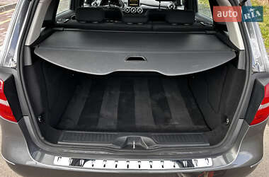 Хэтчбек Mercedes-Benz B-Class 2012 в 