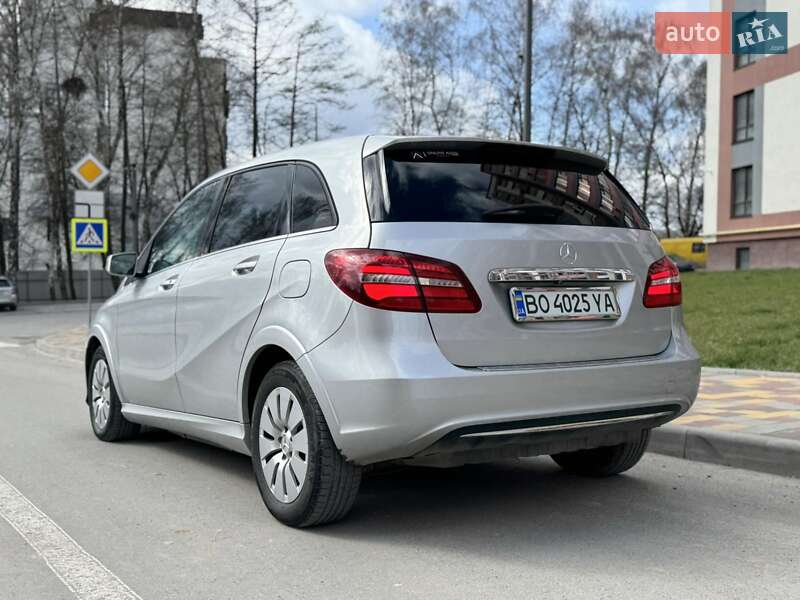 Хэтчбек Mercedes-Benz B-Class 2015 в Тернополе