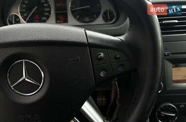 Хэтчбек Mercedes-Benz B-Class 2010 в 