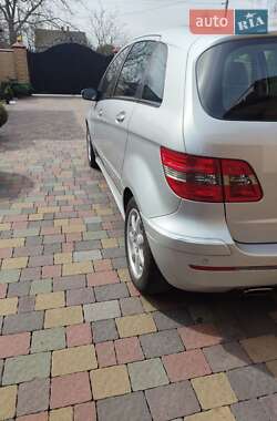 Хэтчбек Mercedes-Benz B-Class 2006 в 