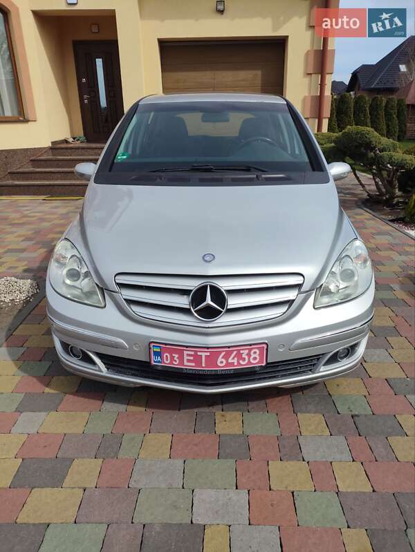 Хэтчбек Mercedes-Benz B-Class 2006 в 