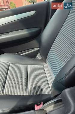 Хэтчбек Mercedes-Benz B-Class 2006 в 