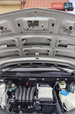Хэтчбек Mercedes-Benz B-Class 2006 в 