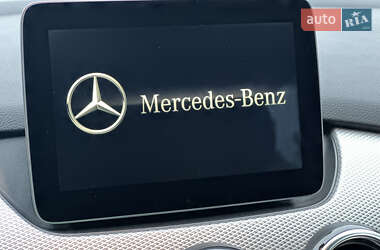 Хэтчбек Mercedes-Benz B-Class 2016 в 
