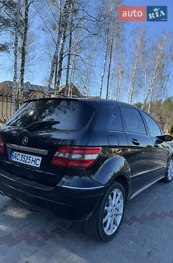 Хэтчбек Mercedes-Benz B-Class 2006 в 