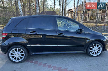 Хэтчбек Mercedes-Benz B-Class 2006 в 
