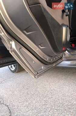 Хэтчбек Mercedes-Benz B-Class 2010 в 